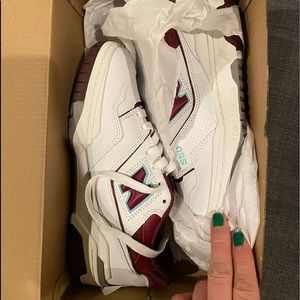 New Balance 550